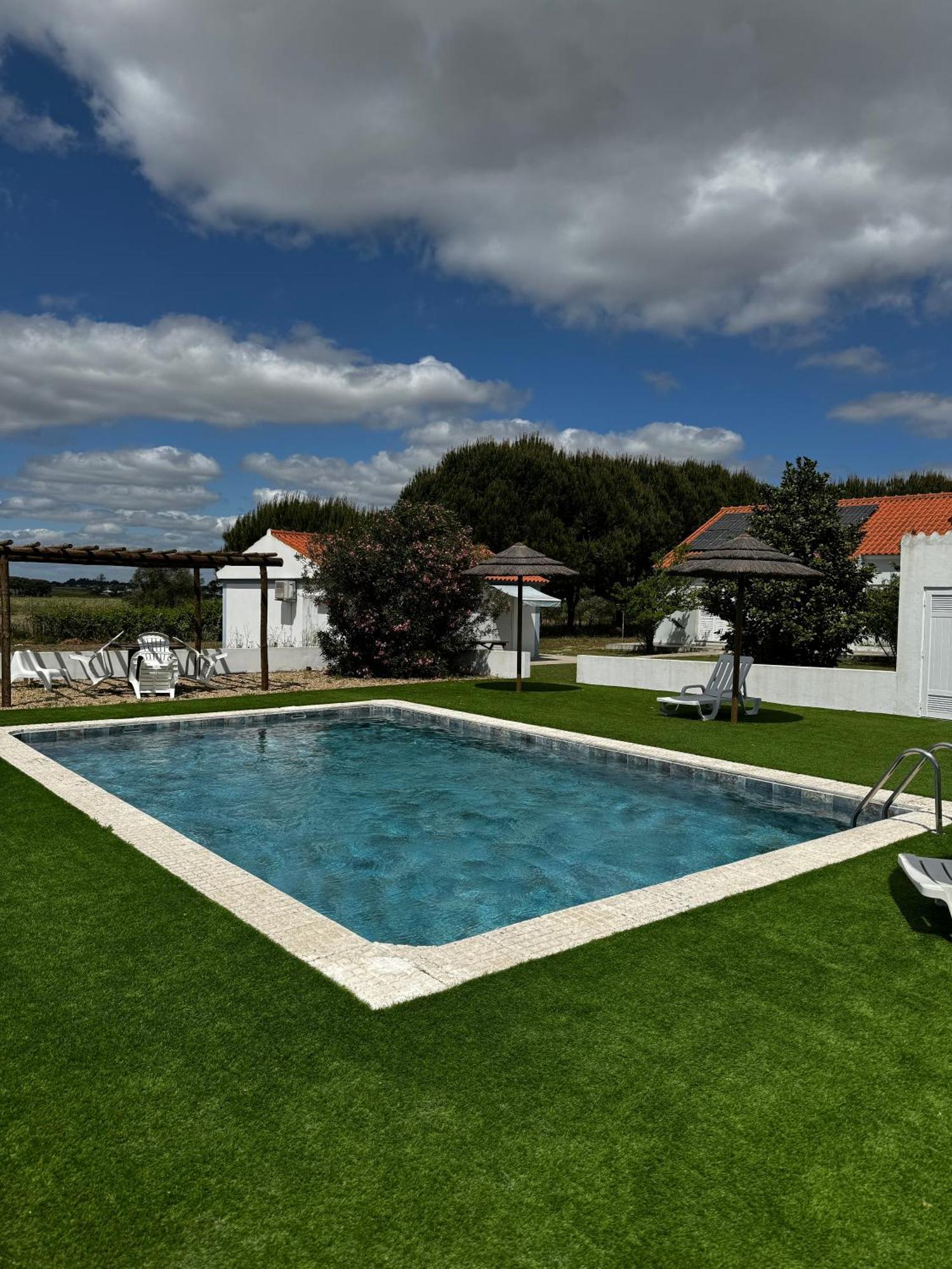 Na Quinta- alojamento rural com piscina de água salgada Poceirao Exterior foto